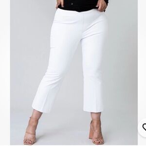 Spanx On The Go Cropped Kick Flare White Stretch Pull On Pants Shaping Size M